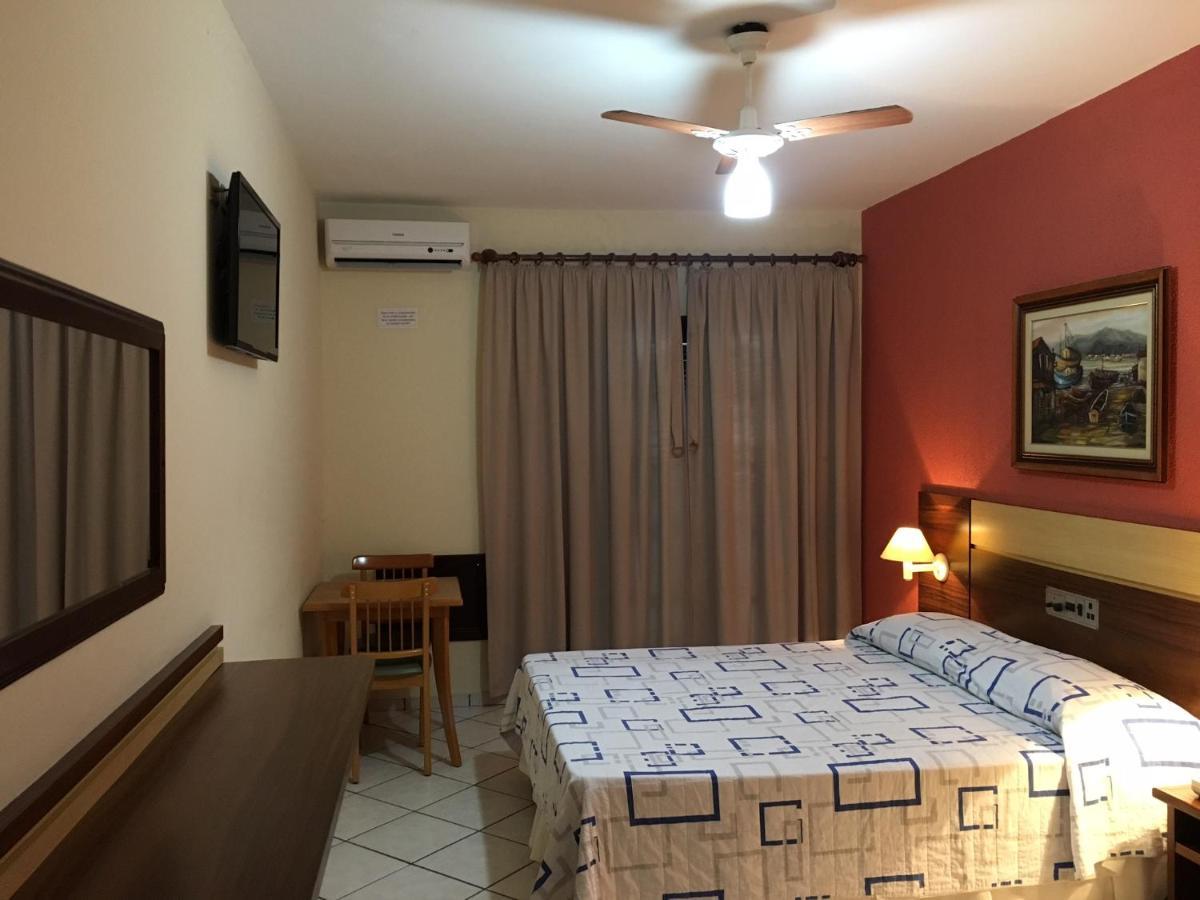 Hotel Areia Branca Карагуататуба Экстерьер фото